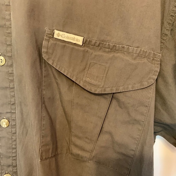 Columbia Men's Short Sleeved Solid Button Down Shirt Green Size XL - Picture 8 of 14